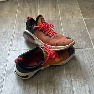 🔴SOLD (eBay)🔴Nike Joyride Flyknit